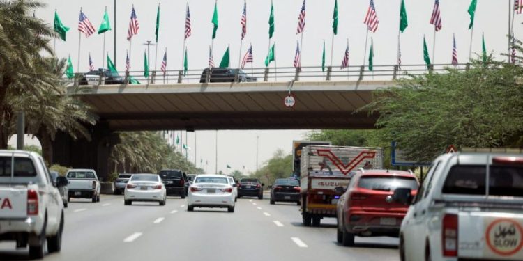 Trump targets massive investments in first Middle East trip