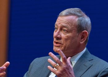 Chief Justice Roberts sounds alarm on dangerous rhetoric aimed at judges from politicians