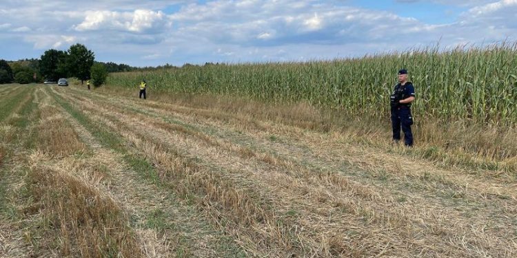 Russian drone crashes in Polish field; Warsaw protests airspace violation and plans formal complaint