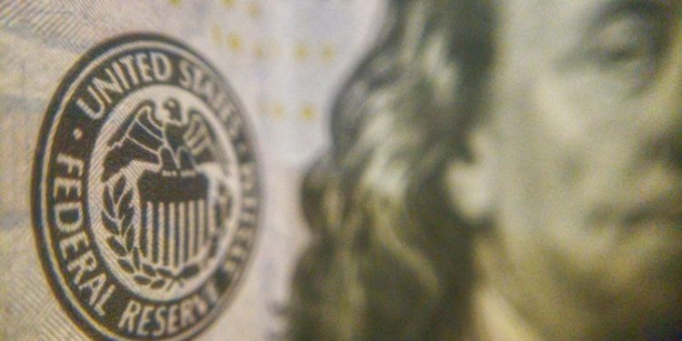 Crypto Market Update: Fed Cuts Rates Again, Traders Stay Cautious