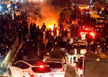 Trump told Iran has halted killings amid mounting protest pressure